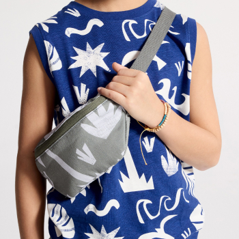 حقيبة الخصر عليها نقش باللون الكاكي للأولاد